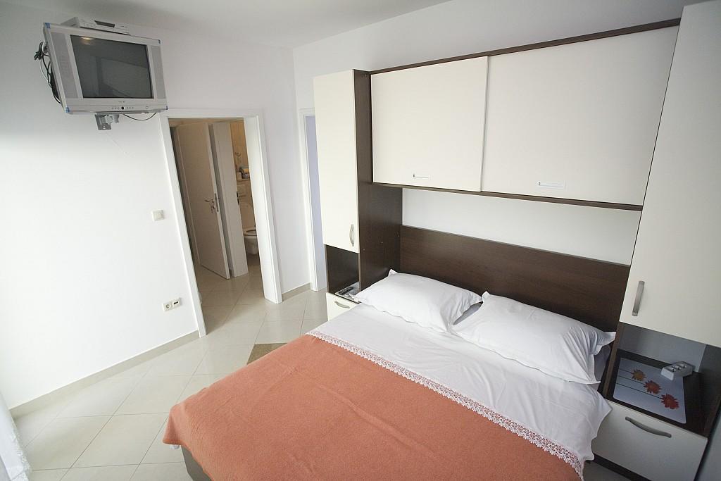 Apartments Rubic 오미스 객실 사진