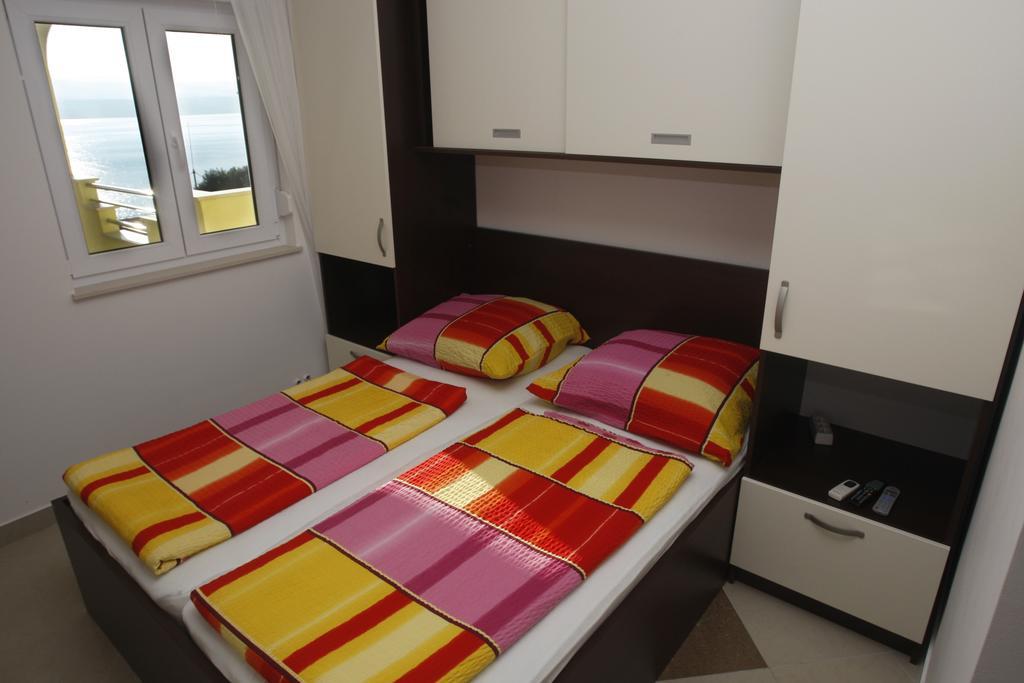 Apartments Rubic 오미스 외부 사진